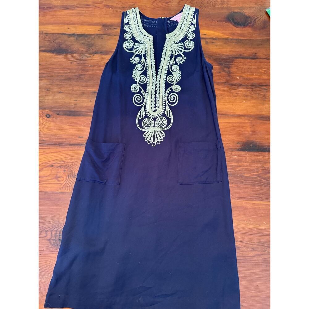 Lilly Pulitzer navy blue sleeveless shift dress gold details size 2